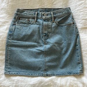 Levi’s denim skirt